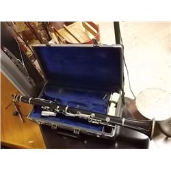 CLARINET WITH CASE