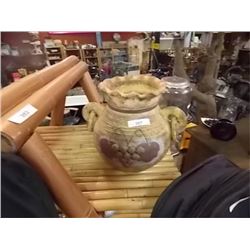 VINTAGE POT WITH COPPER DECORATION