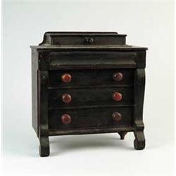 STATE OF MAINE SALESMAN’S SAMPLE FIVE DRAWER CLASSICAL PERIOD CHEST