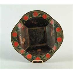TOLEWARE DECORATED APPLE TRAY