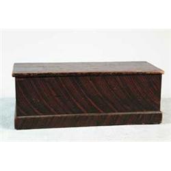 RED AND BLACK GRAIN DECORATED SIX BOARD CHEST
