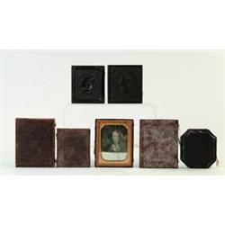 LOT OF EIGHT DAGUERREOTYPES