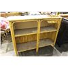 Image 2 : WICKER AND RATTAN BAR UNIT WITH 2 BAR STOOLS