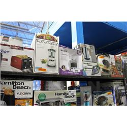 SHELF LOT OF SMALL APPLIANCES