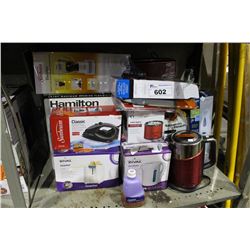 SHELF LOT OF SMALL APPLIANCES