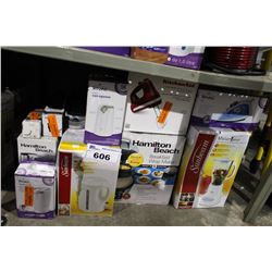 SHELF LOT OF SMALL APPLIANCES