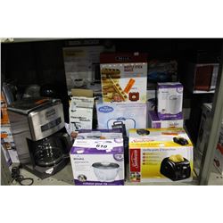 SHELF LOT OF SMALL APPLIANCES