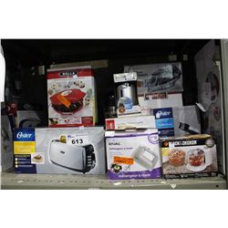 SHELF LOT OF SMALL APPLIANCES