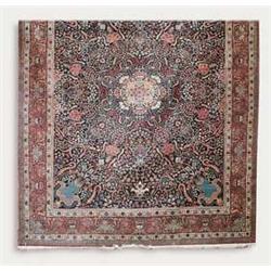 LARGE BEAUTIFUL ANTIQUE TABRIZ CARPET