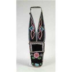 WOODLAND INDIAN SHOULDER POUCH