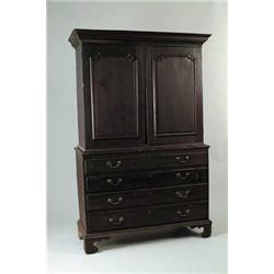 FINE TWO PART QUEEN ANNE CHERRY LINEN PRESS