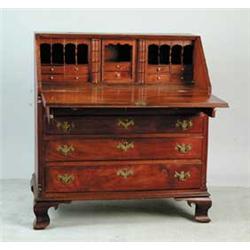 MAHOGANY PENNSYLVANIA CHIPPENDALE SLANT FRONT DESK