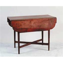 FINE SHAPED LEAF CROSS STRETCHER DROP LEAF TABLE