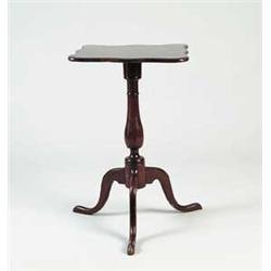 FEDERAL MAPLE CANDLE STAND WITH SERPENTINE TOP