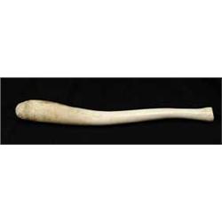 INTERESTING WHALE BONE SEAL CLUB