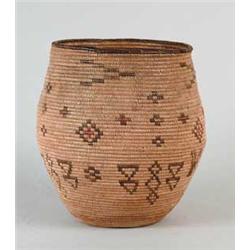 AMERICAN INDIAN WOVEN BASKET