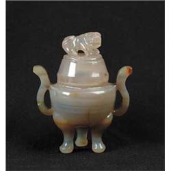 CARVED COVERED JADE DISH