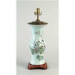 ORIENTAL VASE LAMP