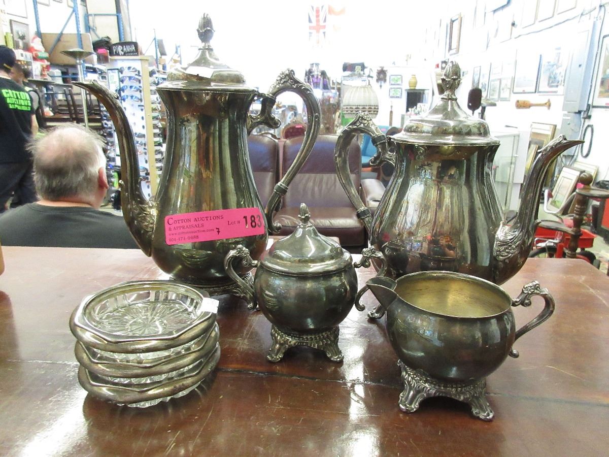 7 Pieces of vintage silver plated tableware
