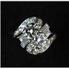 Image 1 : FINE PLATINUM AND DIAMOND LADY’S RING