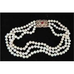 LOVELY THREE STRING STRAND OF PEARLS