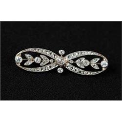 FINE 14K GOLD AND DIAMOND BROOCH
