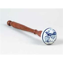 BLUE ONION PORCELAIN AND WOOD POTATO MASHER