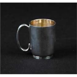 FINE ENGLISH STERLING MUG