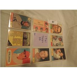 8 1961 TOPPS BASEBALL CARDS AS SHOWN.