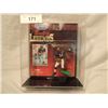 Image 1 : STARTING LINEUP FIGURE IN DISPLAY CASE PAYTON