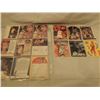 Image 3 : LOT 32 ROOKIES STARS BASKETBALL CARDS HALL OF FAME