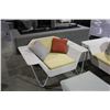 Image 5 : WICKED WICKER WHITE WOVEN OUTDOOR SOFA SET