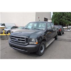 2004 FORD F-250 XL SUPER DUTY, 4 DOOR PU, GREEN, VIN # 1FTNW20L94ED62086