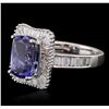 Image 2 : 18KT White Gold 4.13 ctw Tanzanite and Diamond Ring