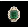 Image 2 : 14KT Yellow Gold 9.30 ctw Emerald and Diamond Ring