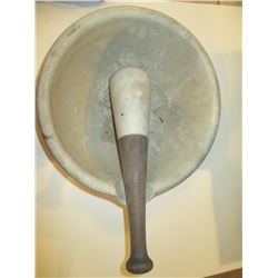 Large Pestal & Mortar