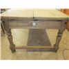 Image 3 : Antique Grand House Kitchen Table