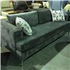 Image 2 : STYLUS TWO PIECE EMERALD RAISIN SOFA & LOVE SEAT SET WITH 4 THROW CUSHIONS