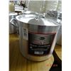 Image 1 : Lidded Stock Pots - 20 Qt. - 2 Times the Money