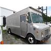 Image 2 : 1983 GMC Grumman Kurbmaster Aluminum 20' Step Van w/Gas V-8