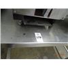 Image 2 : 6' S/S Table w/Backsplash