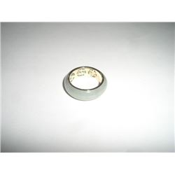 14K GOLD RING WITH BEUATIFUL JADE ETERNITY TOTAL WEIGHT IS 4.42g STAMPED *14K* AND HAS ORIENTAL SYMB