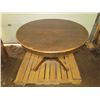 Image 2 : Round Pedestal Maple Dining Table