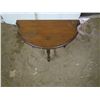 Image 2 : Half Moon Table