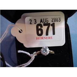 9ct.Gold Single White Stone Ring...