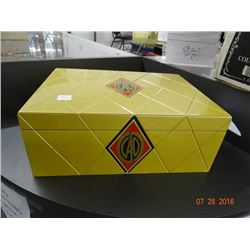 CAO Humidor Gold Special Edition - Some cover nicks