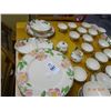 Image 2 : Lot of Franciscan China - Desert Rose