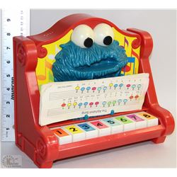 VINTAGE COOKIE MONSTER PIANO 1971 MUPPETS INC WITH
