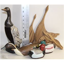 FLAT OF DUCKS INCLUDING DUCKBOOT BRUSH ,3PC WOOD