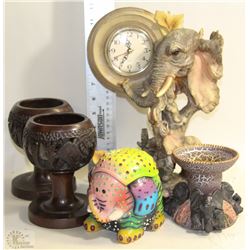 LARGE FLAT OF ELEPHANTS INCL. PENDULUM CLOCK